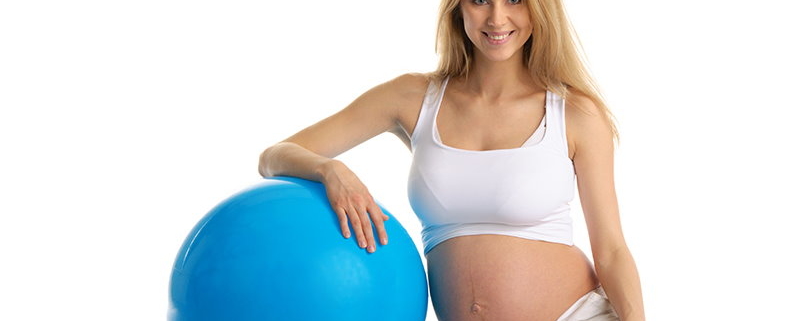 Ponerse en forma después del embarazo con el tronco de pilates